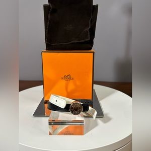 Hermes interchangeable looping wrap bracelet with 2 leather wraps black & white